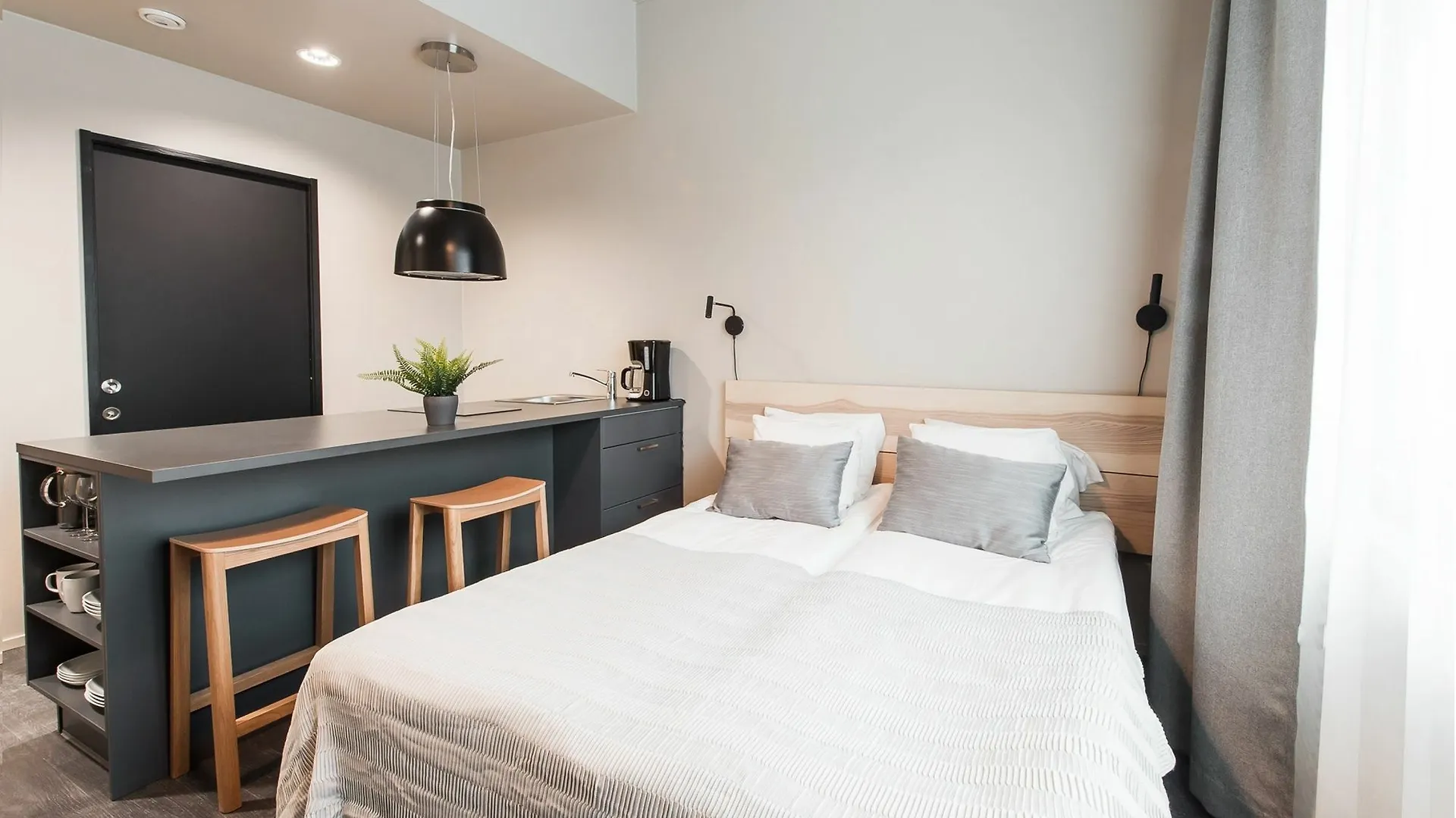 ***  Forenom Aparthotel Vantaa Tikkurila Φινλανδία